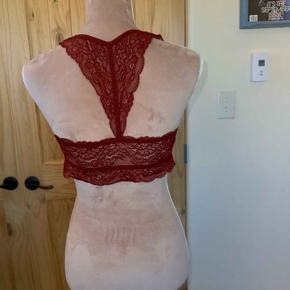 Maroon Lace Razorback Bralette - Picture 4 of 4